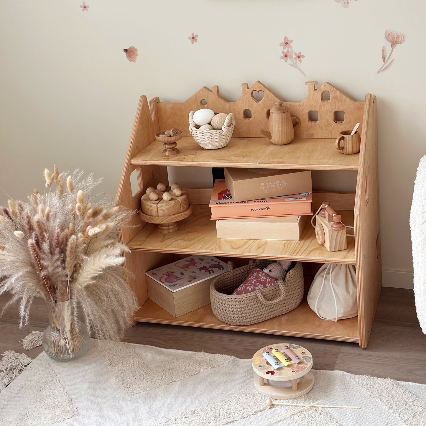 Montessori-Bücherregal und Spielzeugaufbewahrung – Holzmöbel fürs Kinderzimmer